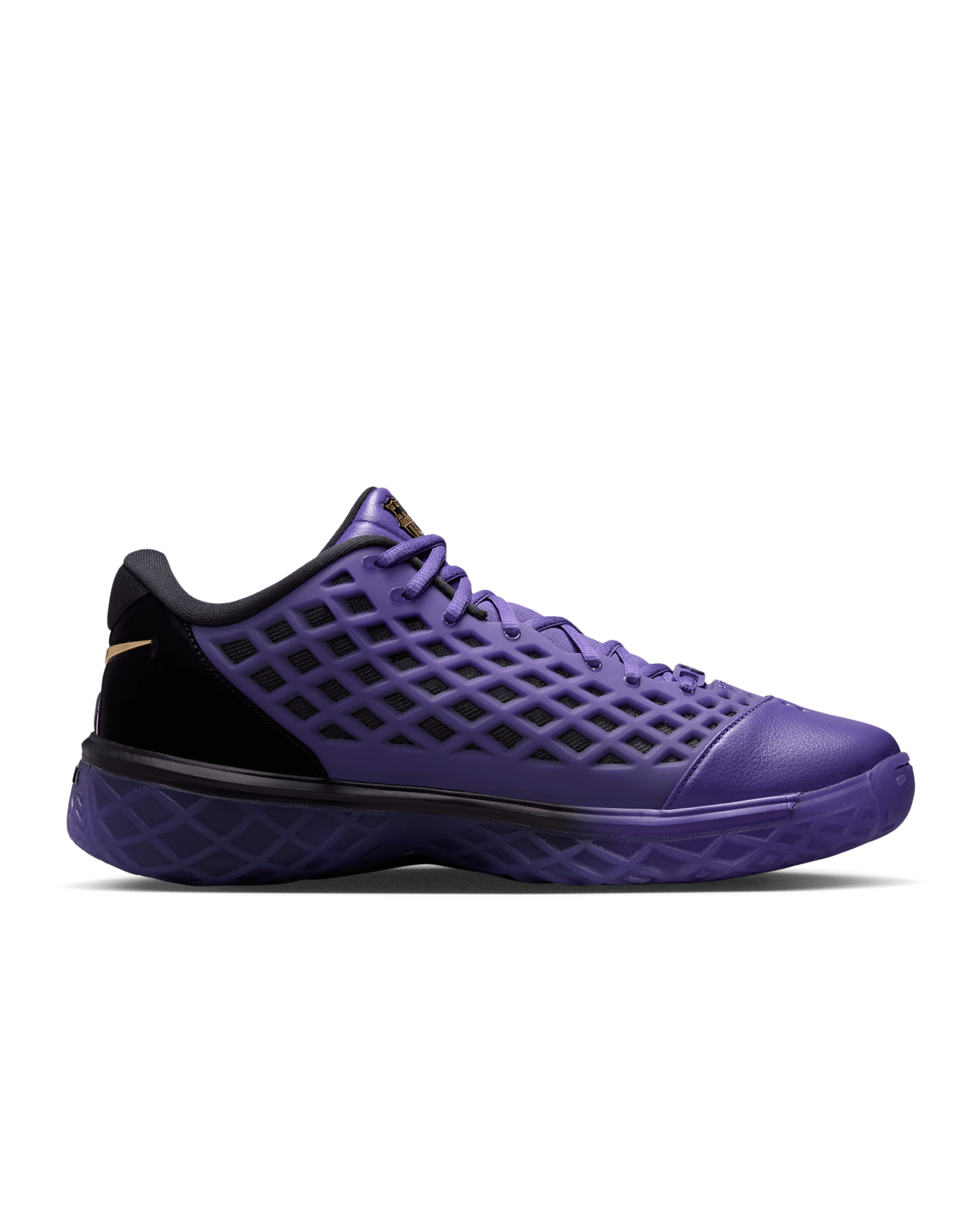 Medial view of the Kobe 3 Low Protro x FC Barcelona